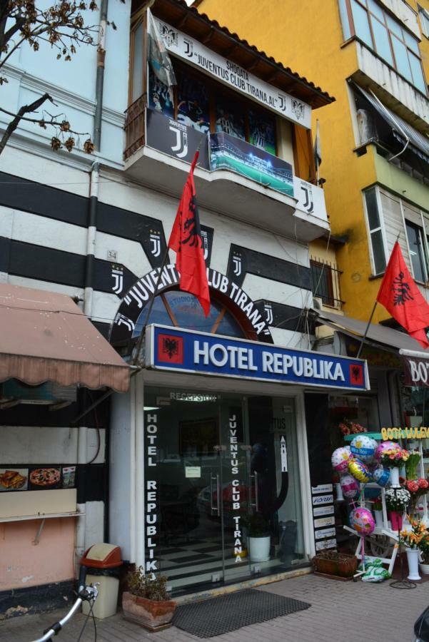 Hotel Republika Тирана Екстер'єр фото